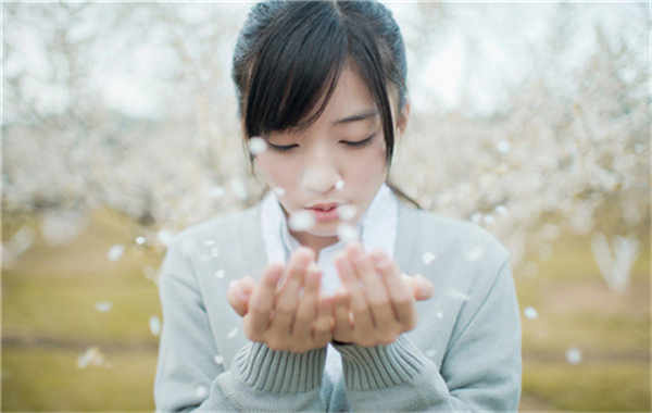洪雅怀孕后验血多久可以知道男女(怀孕后多久可以验血检查出来)